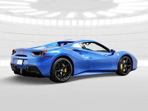2018 Ferrari 488 Spider Base