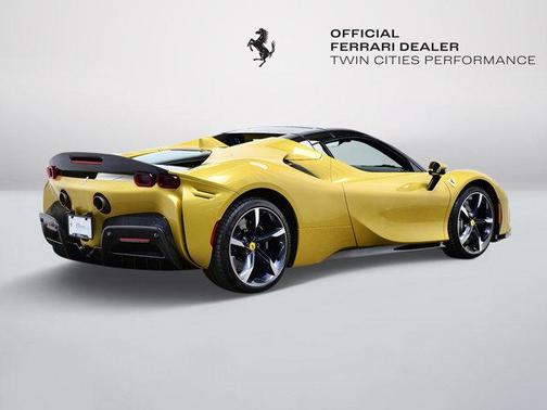2022 Ferrari SF90 Spider Base