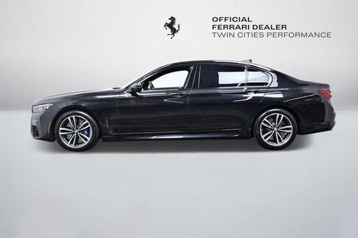 2022 BMW 750 i xDrive