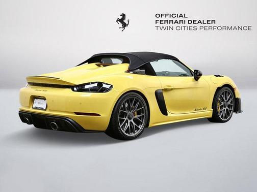 2025 Porsche 718 Spyder RS