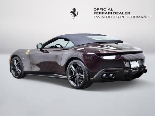 2025 Ferrari Roma Spider Base