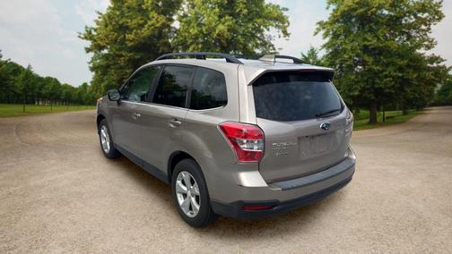 Brown 2016 Subaru Forester 2.5i Limited
