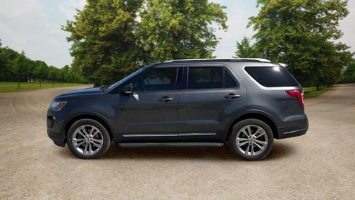 Gray 2019 Ford Explorer XLT