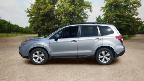 Silver 2015 Subaru Forester 2.5i Premium