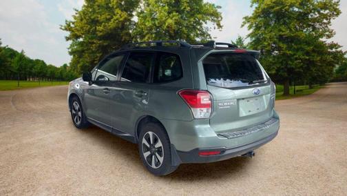 Green 2018 Subaru Forester 2.5i Premium