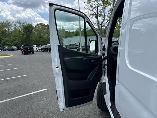2024 Mercedes-Benz Sprinter 2500 170 WB High Roof Extended Cargo
