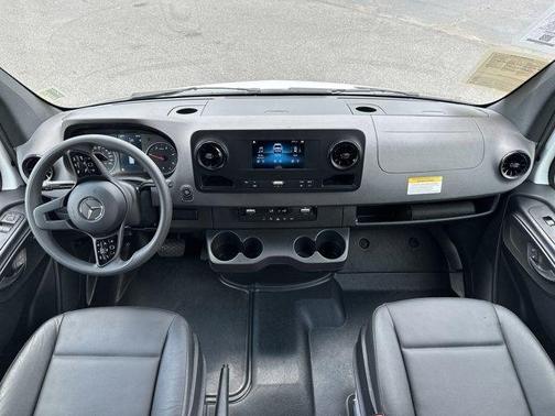 2024 Mercedes-Benz Sprinter 2500 170 WB High Roof Extended Cargo