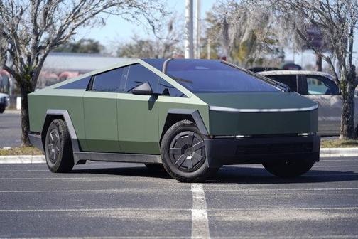 2025 Tesla Cybertruck Base