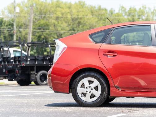 Barcelona Red Metallic 2010 Toyota Prius II