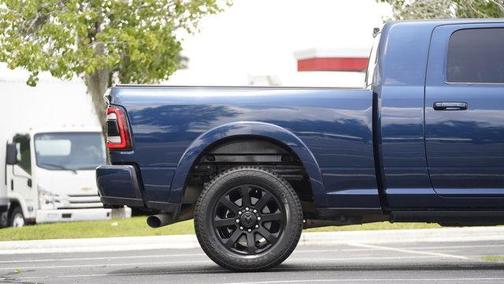 Patriot Blue Pearlcoat 2022 RAM 2500 Laramie