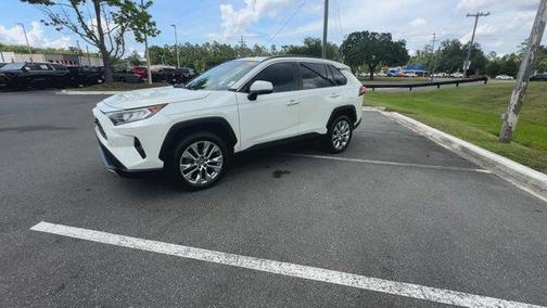 2020 Toyota RAV4 Limited