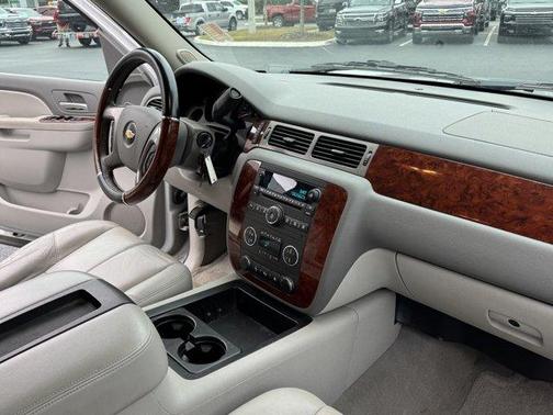 2011 Chevrolet Suburban 1500 LT