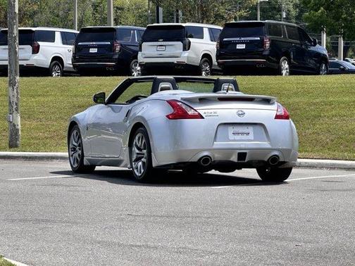 2011 Nissan 370Z Touring