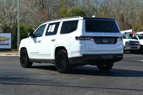 2022 Jeep Grand Wagoneer Series II