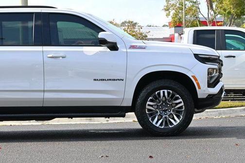 2025 Chevrolet Suburban Z71