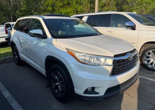 Blizzard Pearl 2016 Toyota Highlander XLE