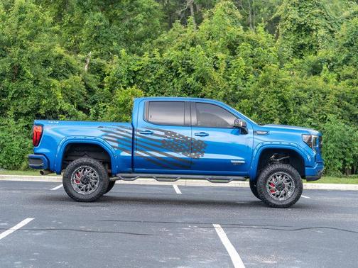 Dynamic Blue Metallic 2022 GMC Sierra 1500 Elevation