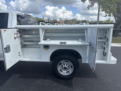 2025 Chevrolet Silverado 2500 WT