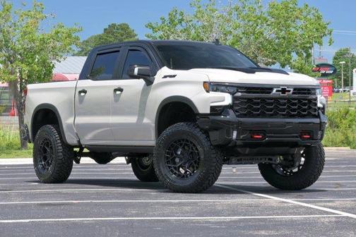White Sand 2026 Chevrolet Silverado 1500 ZR2