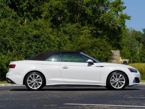 Glacier White Metallic w/ Black Roof 2020 Audi A5 2.0T Premium