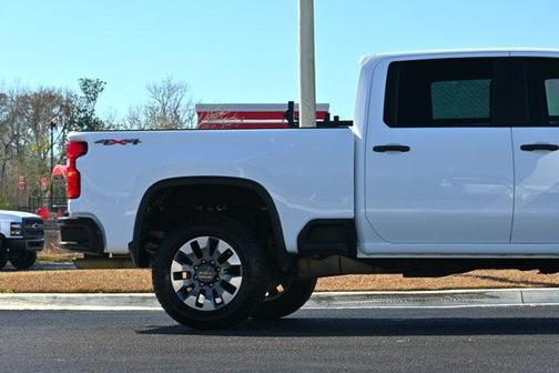 2022 Chevrolet Silverado 2500 Custom