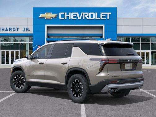 Sandstone Gray 2026 Chevrolet Traverse Z71