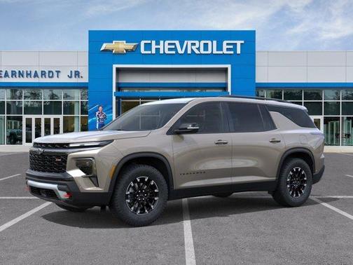 Sandstone Gray 2026 Chevrolet Traverse Z71