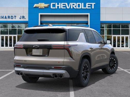 Sandstone Gray 2026 Chevrolet Traverse Z71