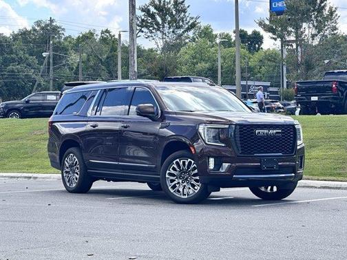 2023 GMC Yukon XL Denali Ultimate