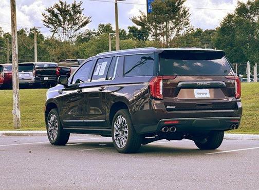 2023 GMC Yukon XL Denali Ultimate