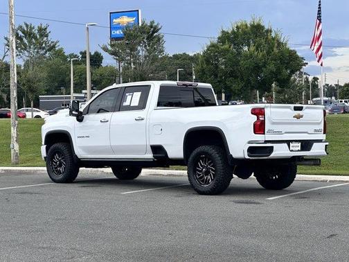 2022 Chevrolet Silverado 3500 High Country