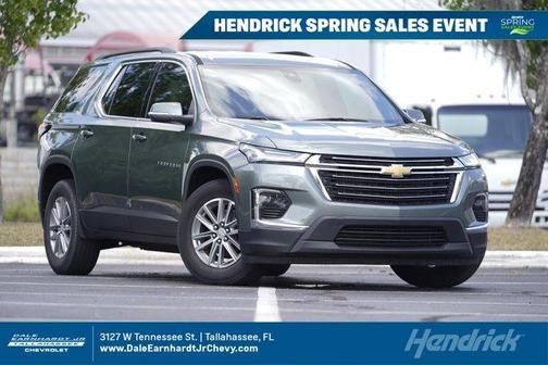 Silver Sage Metallic 2023 Chevrolet Traverse LT Leather