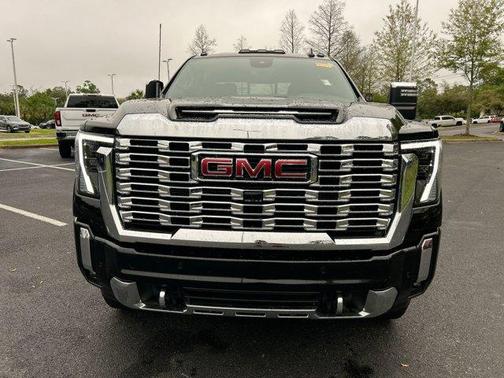 2025 GMC Sierra 2500 Denali