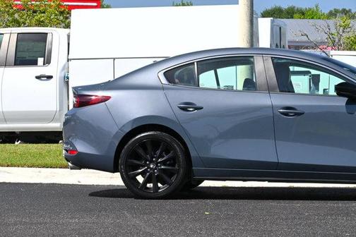 2023 Mazda Mazda3 2.5 S Carbon Edition