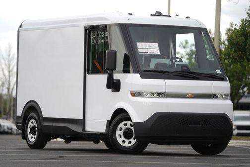 Oyster 2025 Chevrolet BrightDrop 400 Base