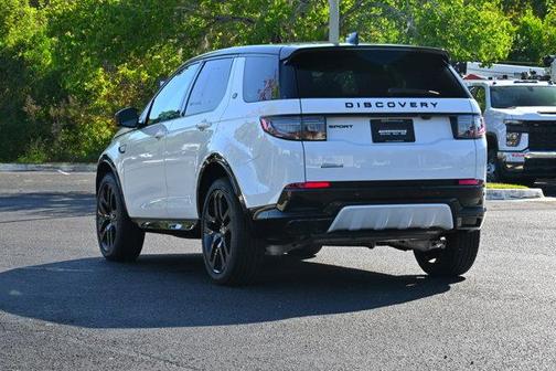 2025 Land Rover Discovery Sport Dynamic SE