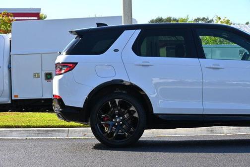 2025 Land Rover Discovery Sport Dynamic SE