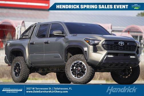 2025 Toyota Tacoma Hybrid TRD