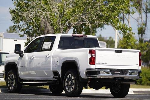 Summit White 2026 Chevrolet Silverado 2500 LT