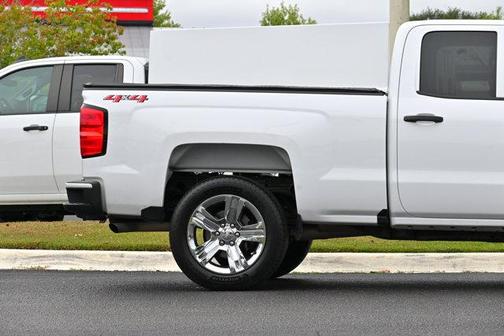 2019 Chevrolet Silverado 1500 LD Custom