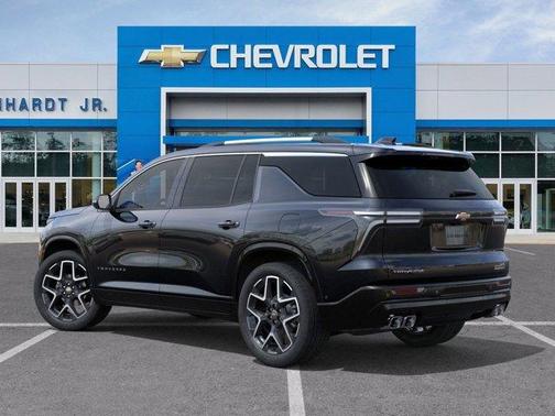 Mosaic Black Metallic 2026 Chevrolet Traverse High Country