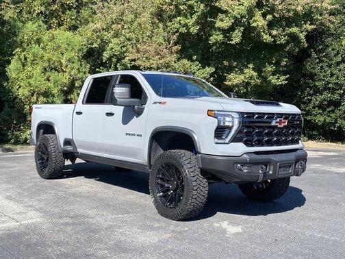 Slate Gray Metallic 2024 Chevrolet Silverado 2500 ZR2