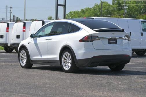 2020 Tesla Model X Long Range