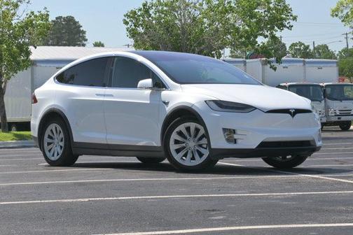 2020 Tesla Model X Long Range
