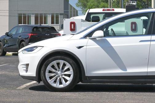 2020 Tesla Model X Long Range