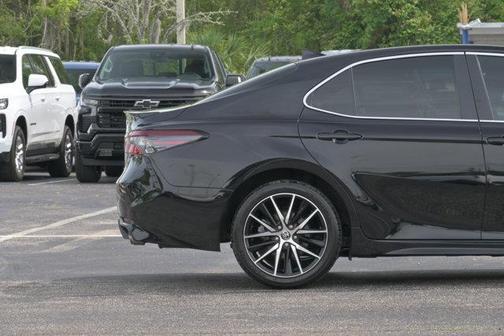 Midnight Black Metallic 2023 Toyota Camry SE