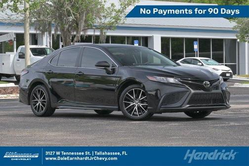 Midnight Black Metallic 2023 Toyota Camry SE