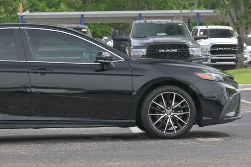 Midnight Black Metallic 2023 Toyota Camry SE