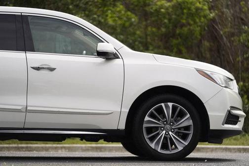 2017 Acura MDX 3.5L w/Technology Package