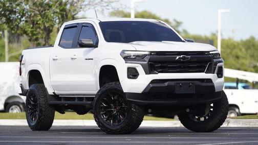 Summit White 2024 Chevrolet Colorado LT